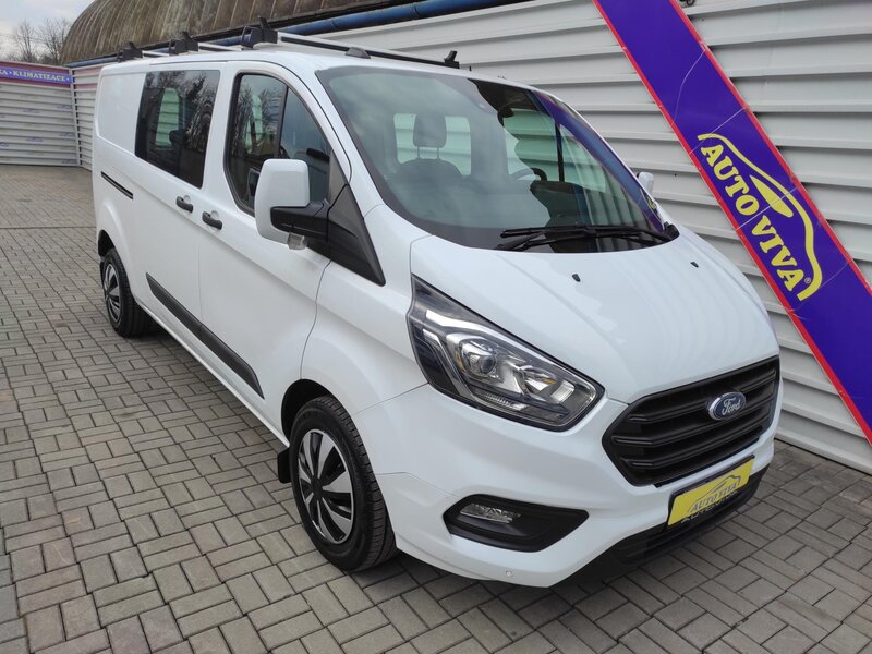 Ford - Transit Custom - 2,0EcoBlue mHev, L2, 6 míst Ford - Transit Custom - 2,0EcoBlue mHev, L2, 6 míst