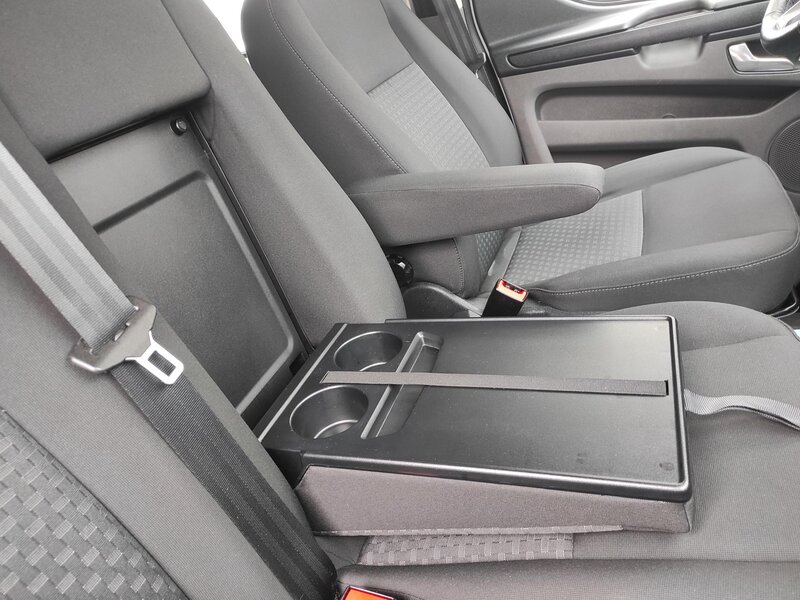 Ford - Transit Custom - 2,0EcoBlue mHev, L2, 6 míst Ford - Transit Custom - 2,0EcoBlue mHev, L2, 6 míst