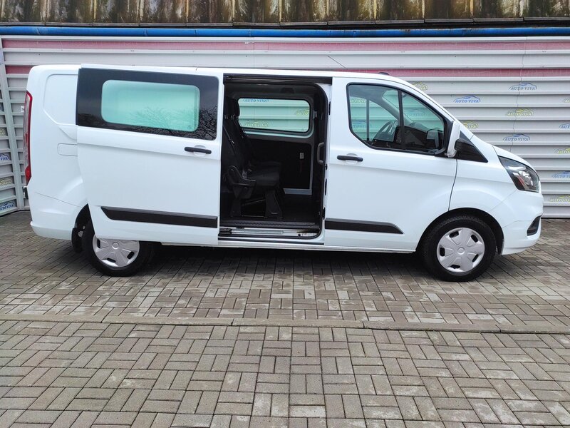 Ford - Transit Custom - 2,0EcoBlue mHev, L2, 6 míst,TZ