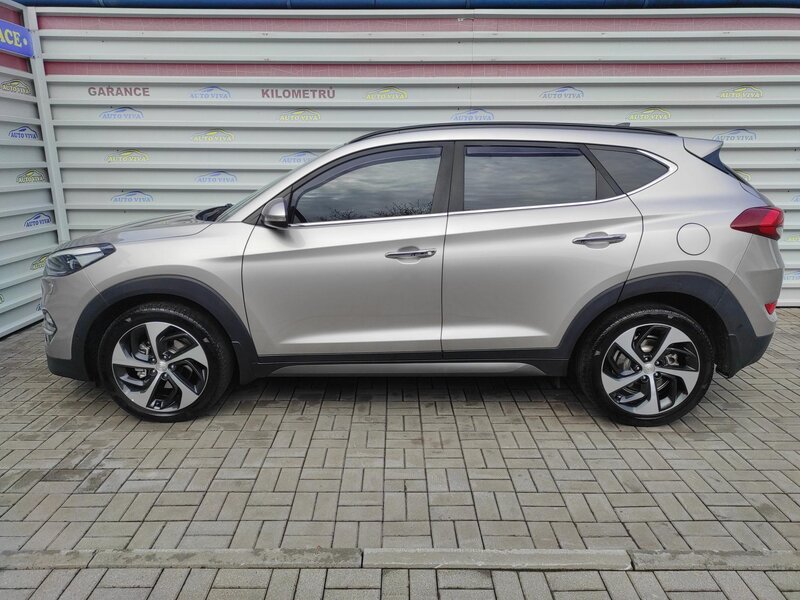 Hyundai - Tucson - 2.0 CRDI 136KW Style 4x4