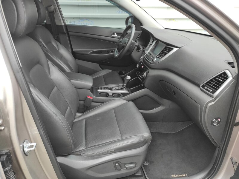 Hyundai - Tucson - 2.0 CRDI 136KW Style 4x4