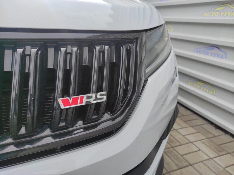 Škoda - Kodiaq - 2,0TDi RS,4x4,DSG,7 míst,TZ