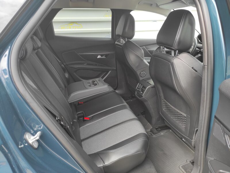 Peugeot - 3008 - 1,5BlueHDi S&amp;S, ALLURE, ČR