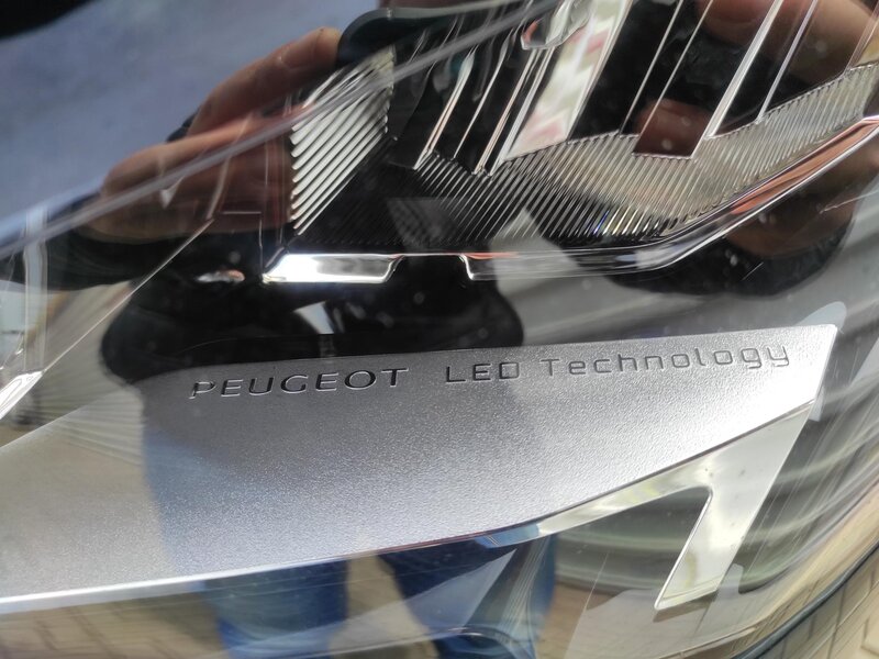 Peugeot - 3008 - 1,5BlueHDi S&amp;S, ALLURE, ČR