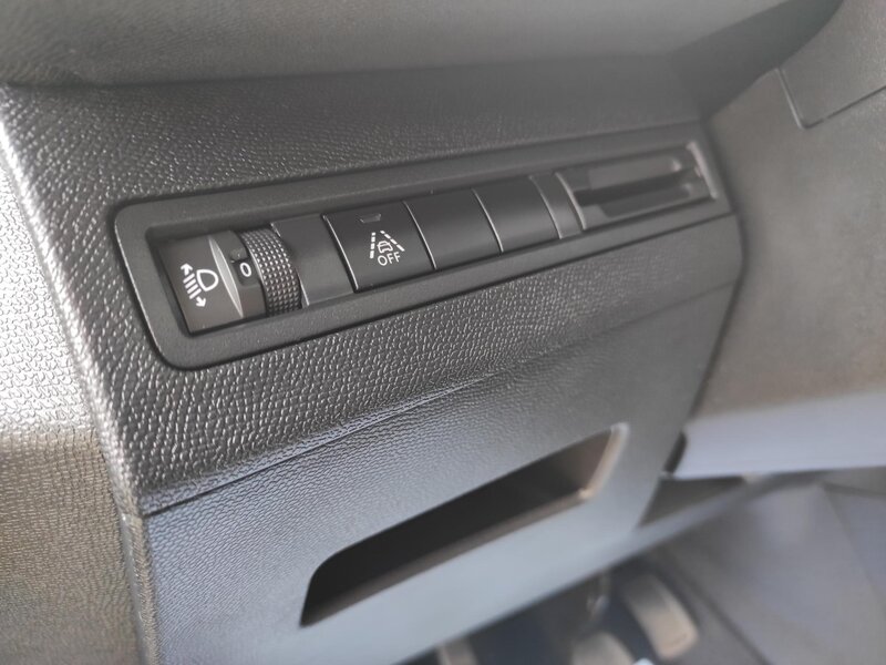 Peugeot - 3008 - 1,5BlueHDi S&amp;S, ALLURE, ČR