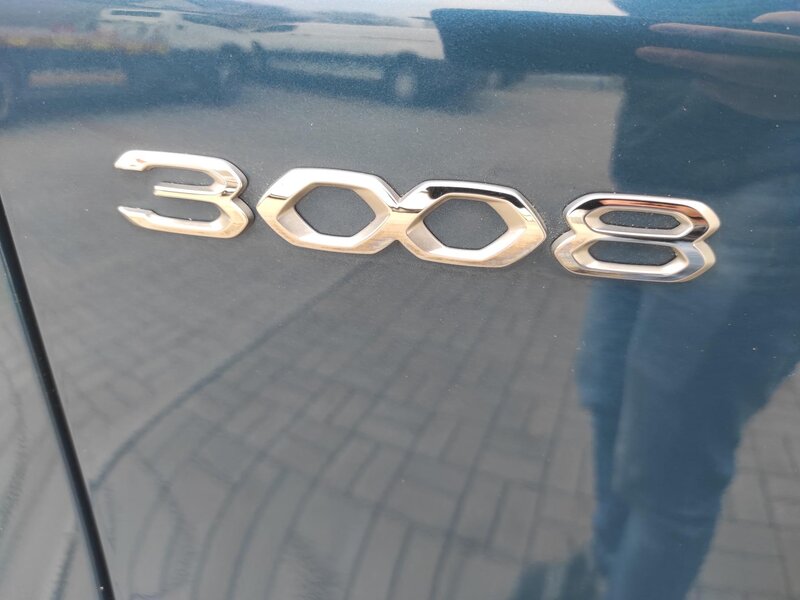 Peugeot - 3008 - 1,5BlueHDi S&amp;S, ALLURE, ČR