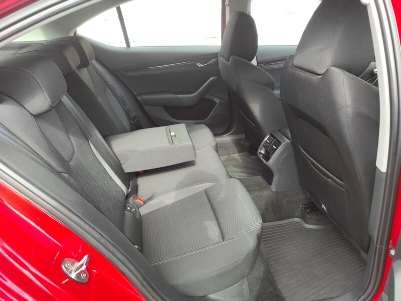 Škoda - Octavia - 1,5TSi 110kW,E-Tec,DSG,ČR