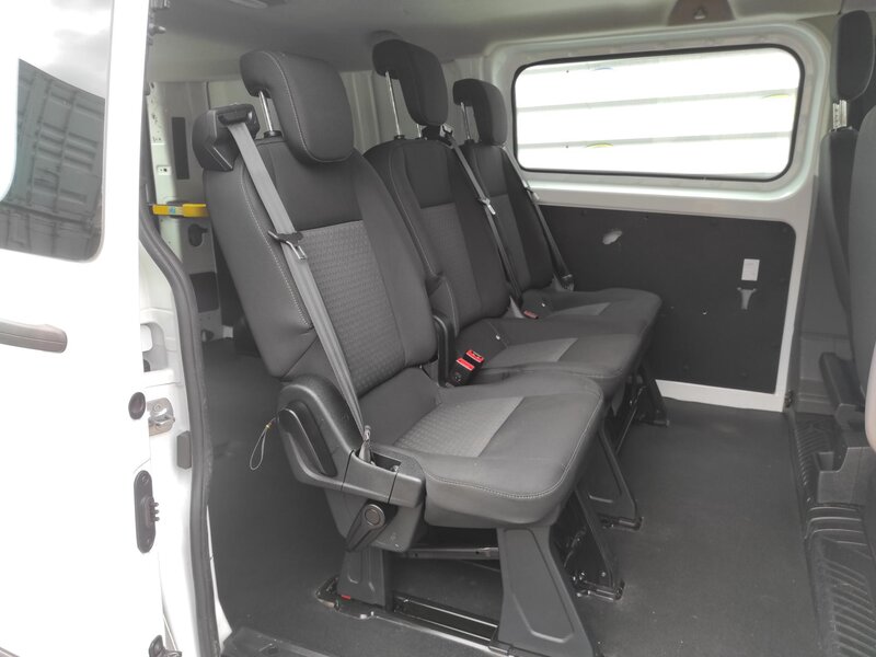 Ford - Transit Custom - 2.0EcoBlue mHev, L2, 6 míst,TZ