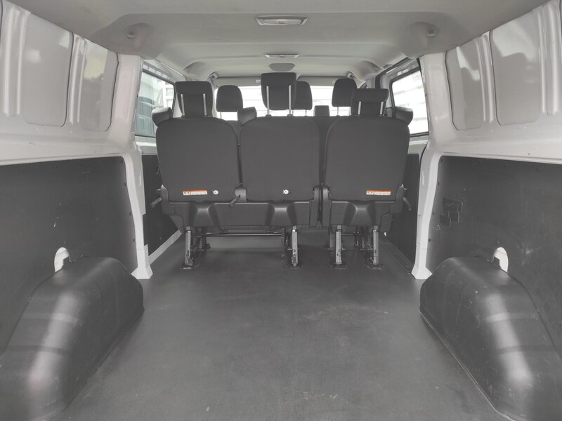 Ford - Transit Custom - 2.0EcoBlue mHev, L2, 6 míst,TZ