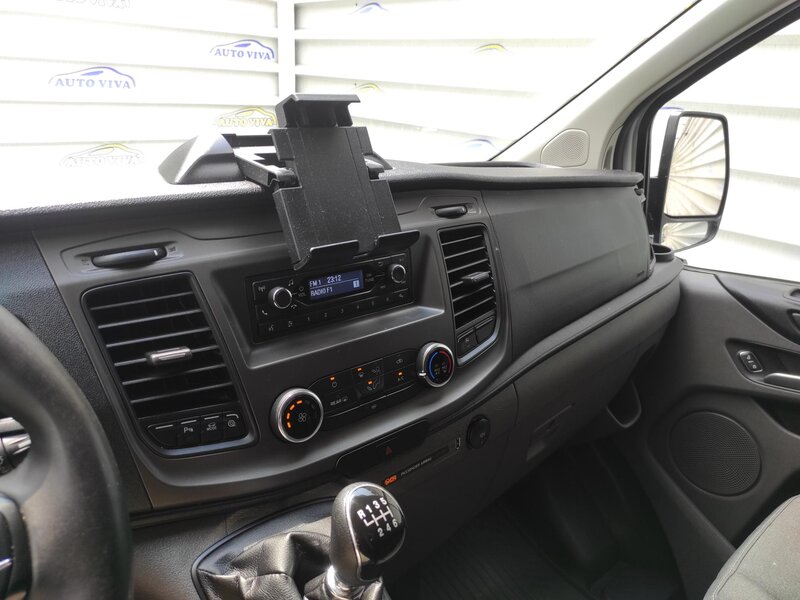 Ford - Transit Custom - 2.0EcoBlue mHev, L2, 6 míst,TZ Ford - Transit Custom - 2.0EcoBlue mHev, L2, 6 míst,TZ