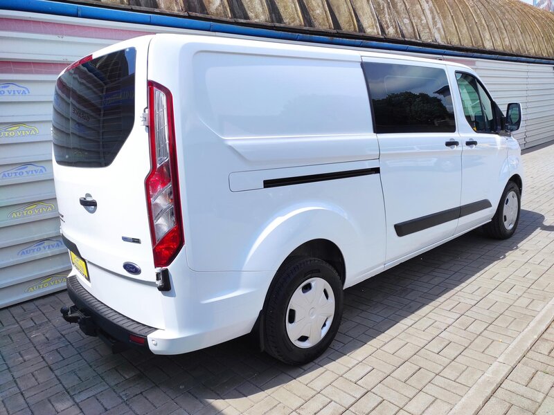 Ford - Transit Custom - 2.0EcoBlue mHev, L2, 6 míst,TZ Ford - Transit Custom - 2.0EcoBlue mHev, L2, 6 míst,TZ