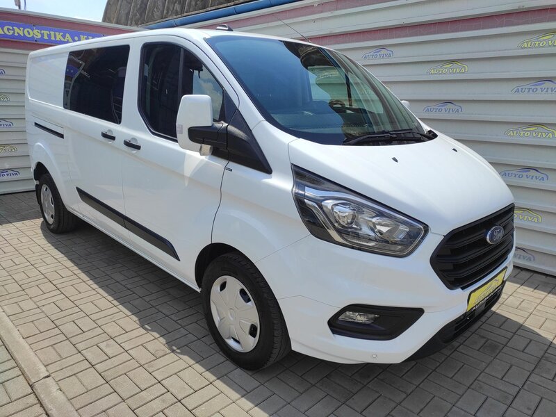 Ford - Transit Custom - 2.0EcoBlue mHev, L2, 6 míst,TZ Ford - Transit Custom - 2.0EcoBlue mHev, L2, 6 míst,TZ