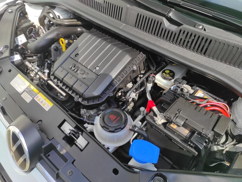 Volkswagen - up! - 1,0ECO CNG, ČR, 1 Majitel