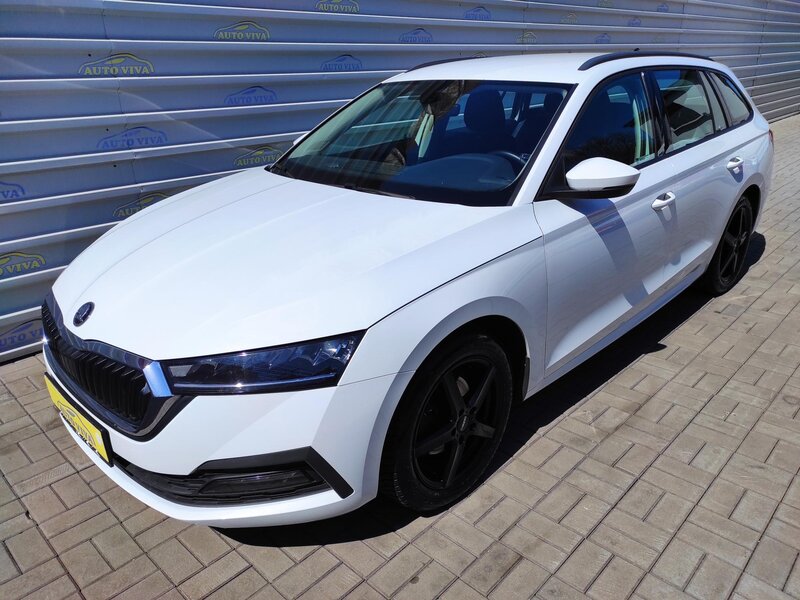 Škoda - Octavia - 2,0TDi 110kW, DSG, Ambition,TZ