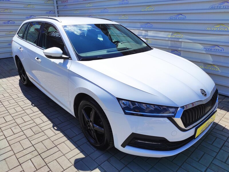 Škoda - Octavia - 2,0TDi 110kW, DSG, Ambition,TZ