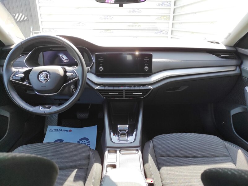 Škoda - Octavia - 2,0TDi 110kW, DSG, Ambition,TZ