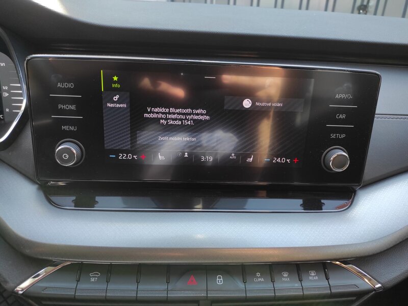 Škoda - Octavia - 2,0TDi 110kW, DSG, Ambition,TZ