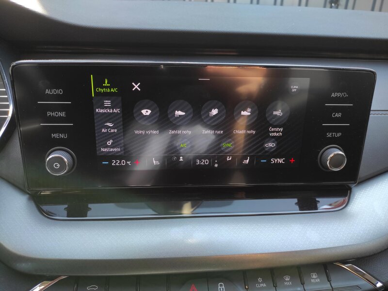Škoda - Octavia - 2,0TDi 110kW, DSG, Ambition,TZ