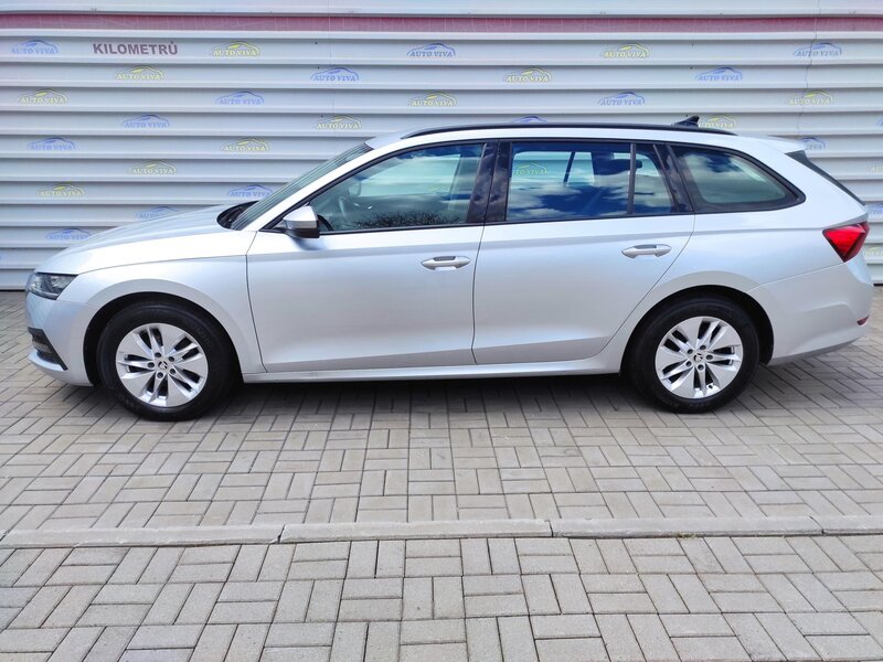 Škoda - Octavia - 2,0TDi 85kW, Ambition Plus, ČR