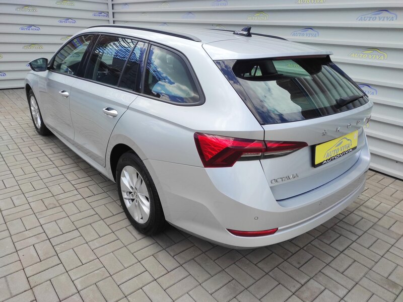 Škoda - Octavia - 2,0TDi 85kW, Ambition Plus, ČR