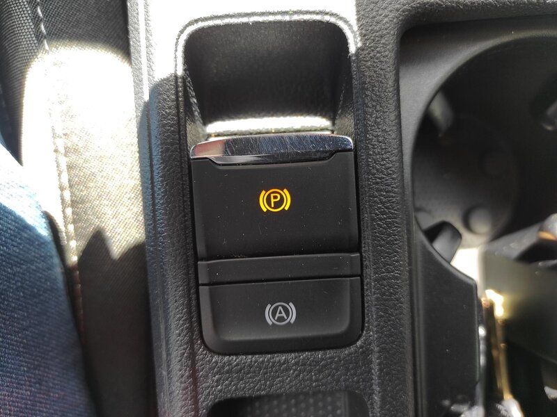 Škoda - Octavia - 2,0TDi 85kW, Ambition Plus, ČR