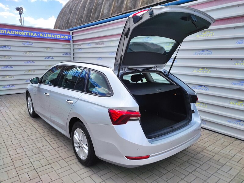 Škoda - Octavia - 2,0TDi 85kW, Ambition Plus, ČR