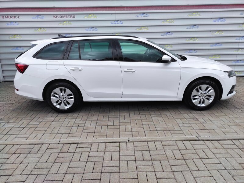 Škoda - Octavia - 2,0TDi 85kW, Ambition Plus, ČR