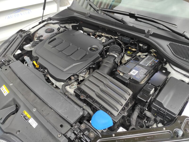 Škoda - Octavia - 2,0TDi 85kW, Ambition Plus, ČR