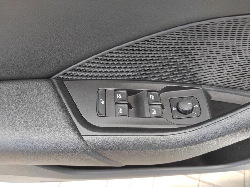 Škoda - Octavia - 2,0TDi 85kW, Ambition Plus, ČR