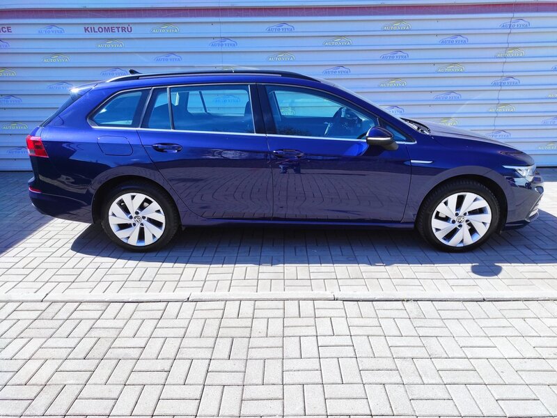 Volkswagen - Golf - 2,0TDi 110kW, Style, ČR,