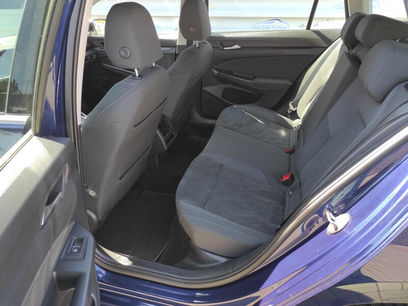 Volkswagen - Golf - 2,0TDi 110kW, Style, ČR,