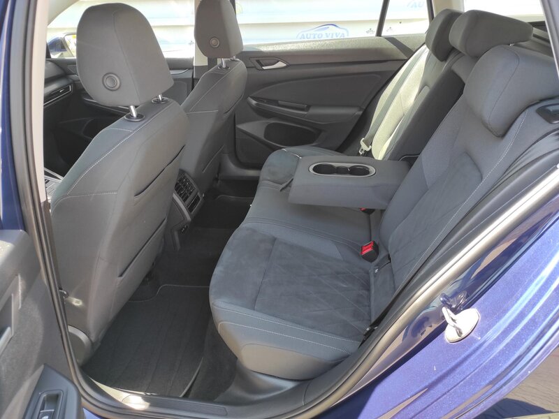 Volkswagen - Golf - 2,0TDi 110kW, Style, ČR,