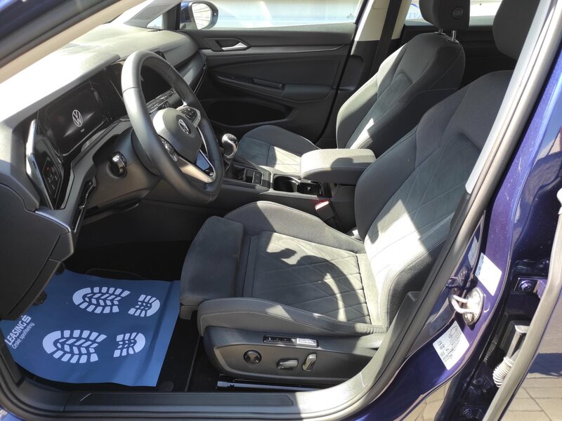 Volkswagen - Golf - 2,0TDi 110kW, Style, ČR,