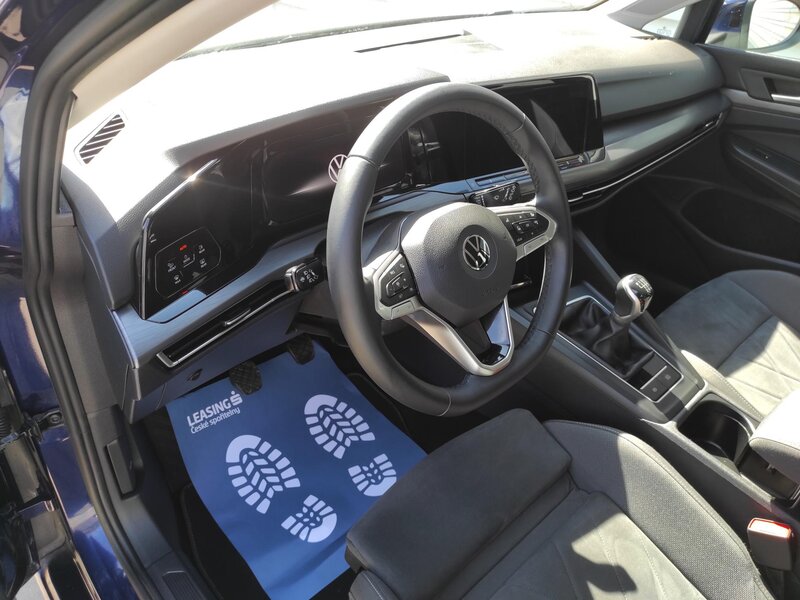 Volkswagen - Golf - 2,0TDi 110kW, Style, ČR,