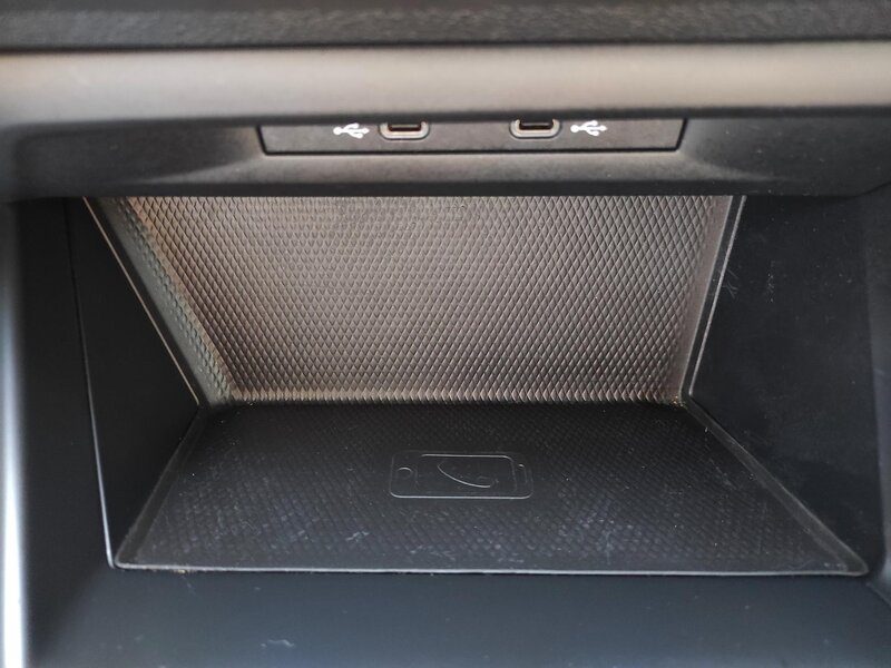 Volkswagen - Golf - 2,0TDi 110kW, Style, ČR,