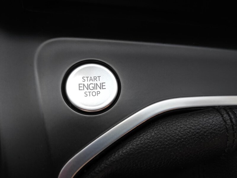 Volkswagen - Golf - 2,0TDi 110kW, Style, ČR,