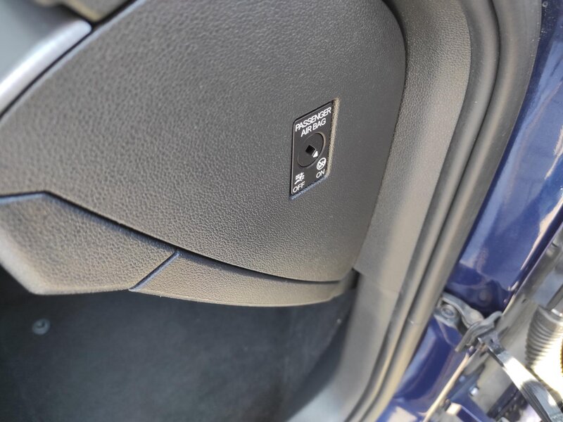 Volkswagen - Golf - 2,0TDi 110kW, Style, ČR,