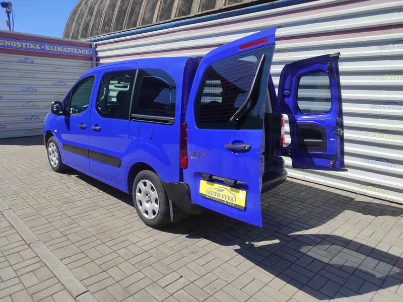 Peugeot - Partner Tepee - 1,6 BlueHDi ACTIVE,ČR,1majitel Peugeot - Partner Tepee - 1,6 BlueHDi ACTIVE,ČR,1majitel