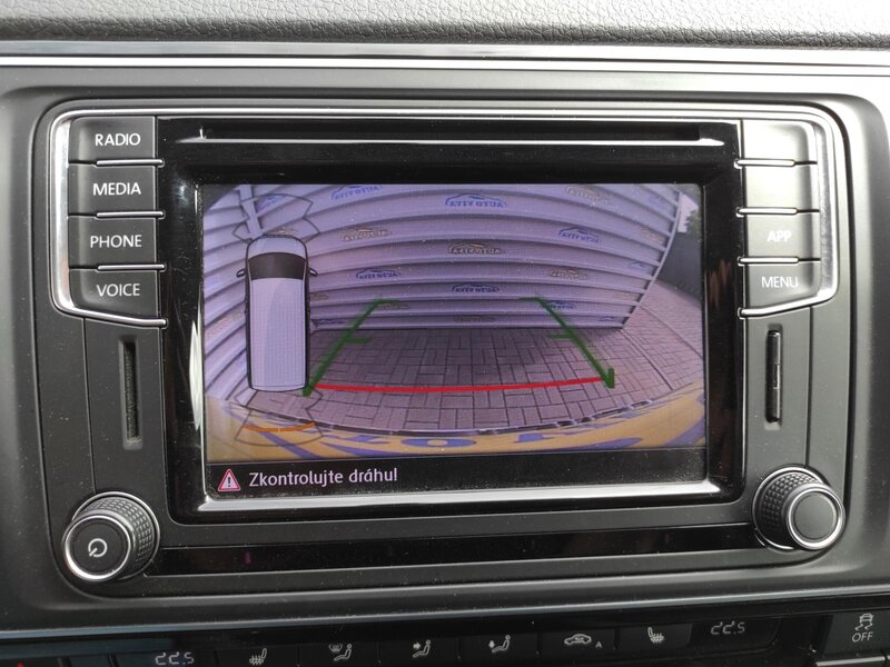 Volkswagen - Multivan - 2,0TDi DSG,4x4,Highline,7 míst