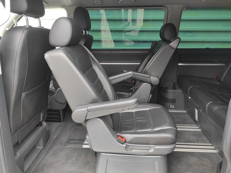 Volkswagen - Multivan - 2,0TDi DSG,4x4,Highline,7 míst