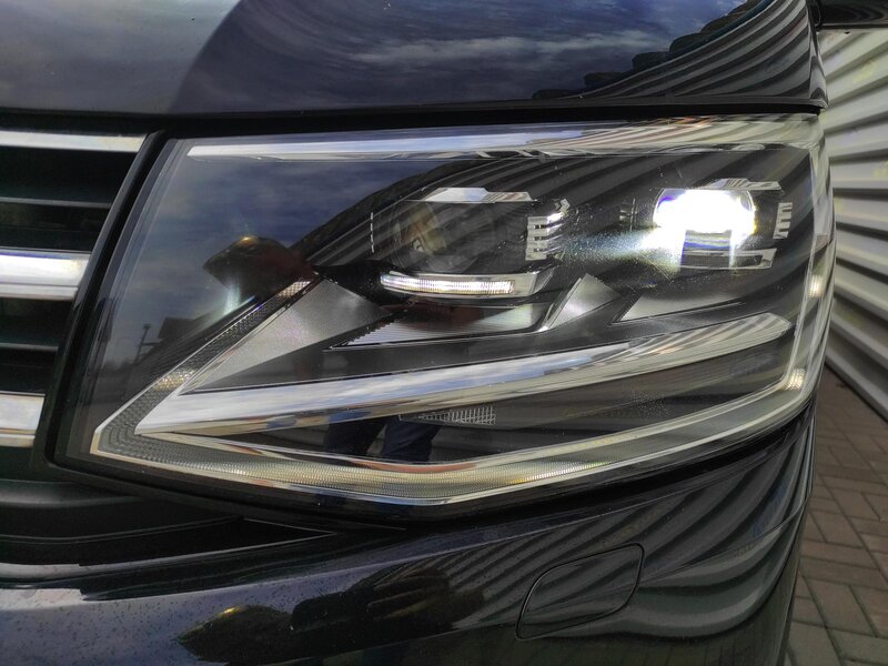 Volkswagen - Multivan - 2,0TDi DSG,4x4,Highline,7 míst