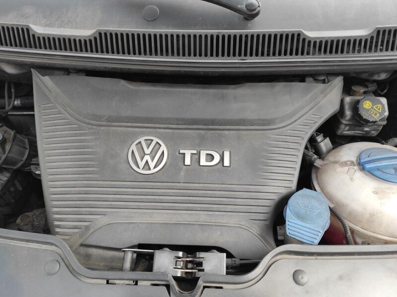 Volkswagen - Multivan - 2,0TDi DSG,4x4,Highline,7 míst