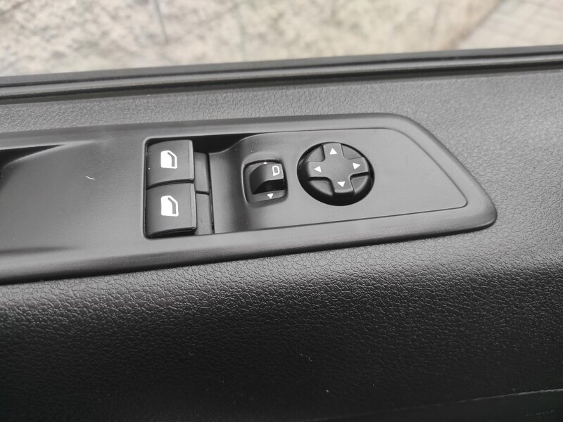 Toyota - ProAce - 2,0D-4D 9 míst, L2, ČR, TZ