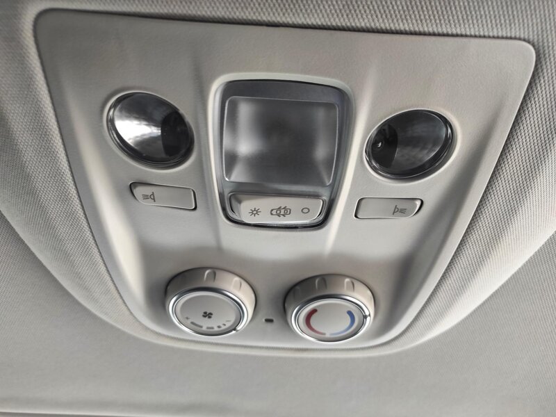 Toyota - ProAce - 2,0D-4D 9 míst, L2, ČR, TZ