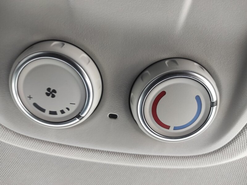 Toyota - ProAce - 2,0D-4D 9 míst, L2, ČR, TZ