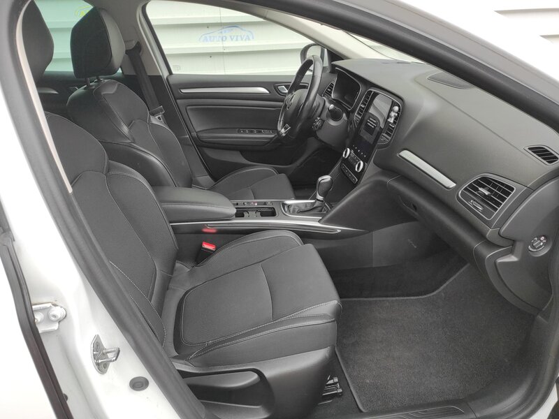 Renault - Mégane - 1,3TCe Intens AT, EDC, ČR, TZ