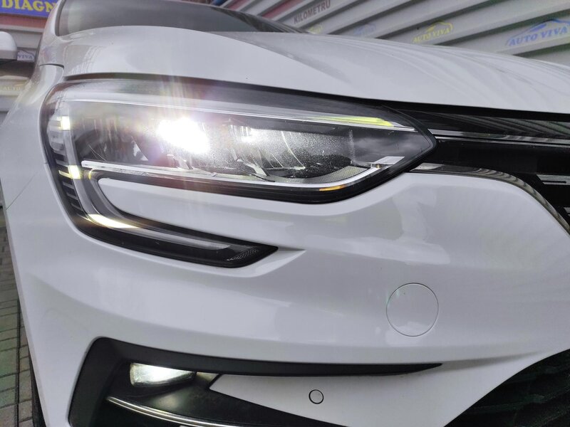 Renault - Mégane - 1,3TCe Intens AT, EDC, ČR, TZ
