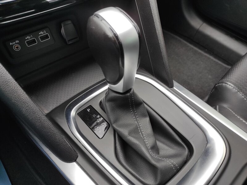 Renault - Mégane - 1,3TCe Intens AT, EDC, ČR, TZ