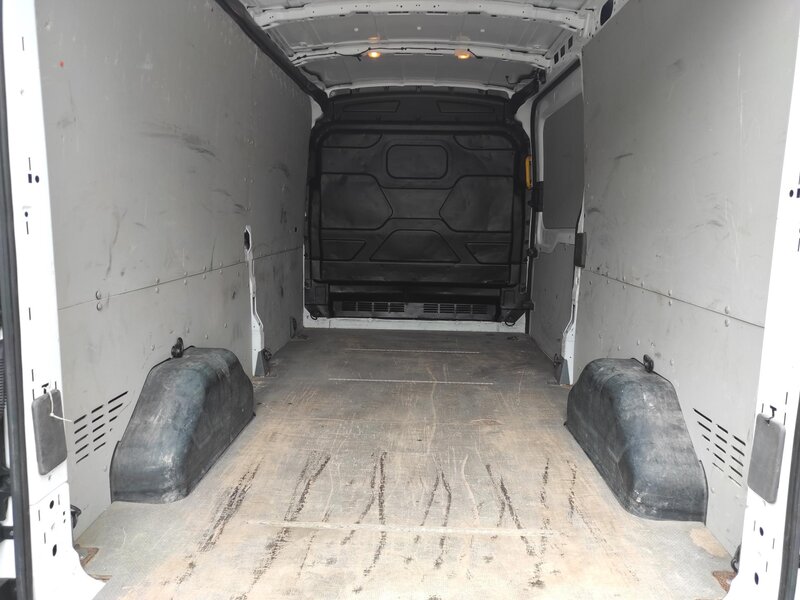 Ford - Transit - 2,0EcoBlue L3H2,Po servise