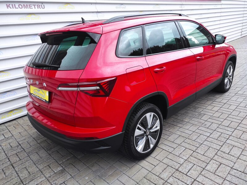 Škoda - Karoq - 2,0TDi 85kW STYLE,TZ,ČR